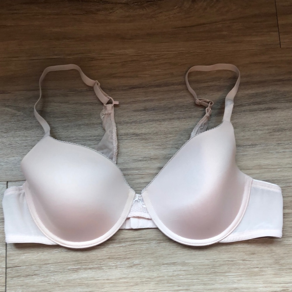 Calvin Klein nude bra with pretty lace details, 38B